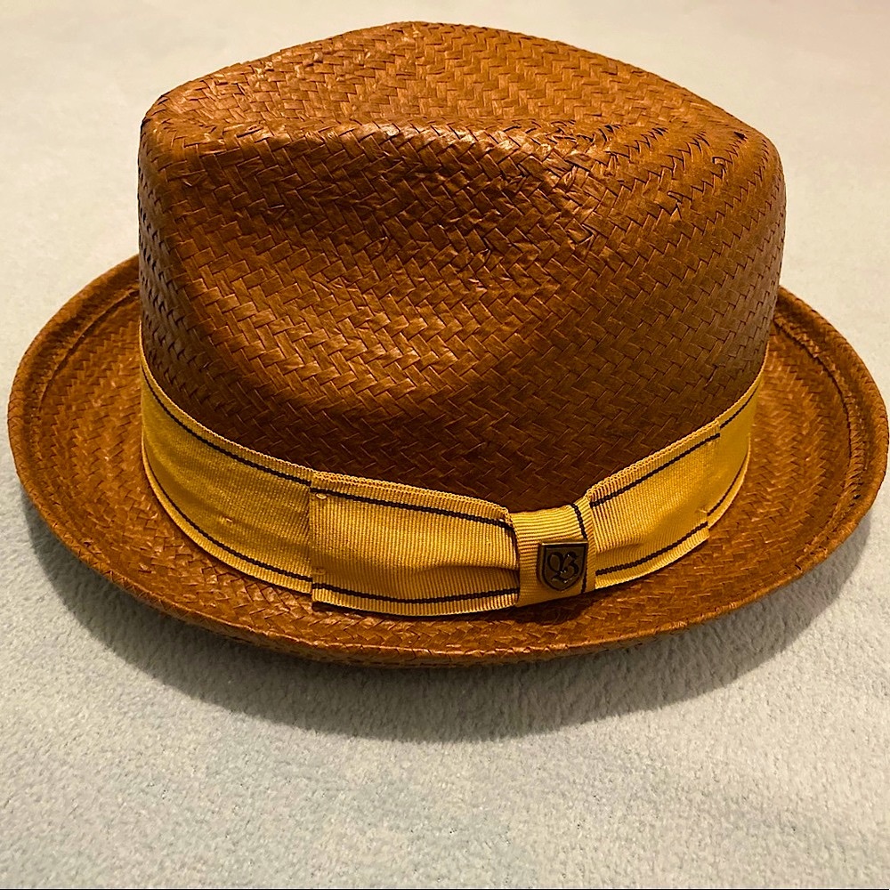 Brown straw Brixton Fedora, excellent condition